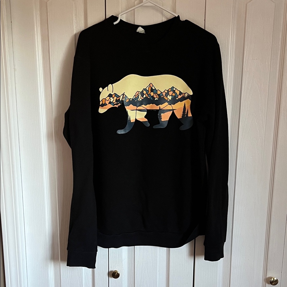 Made in Canada Black Bear Graphic Bamboo Sweatshirt